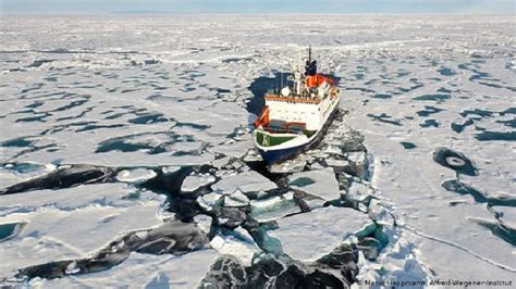 A­r­k­t­i­k­ ­D­e­n­i­z­i­­n­i­ ­K­a­p­l­a­y­a­n­ ­B­u­z­ ­T­a­b­a­k­a­s­ı­n­ı­n­ ­B­i­l­i­n­e­n­d­e­n­ ­2­ ­K­a­t­ ­H­ı­z­l­ı­ ­E­r­i­d­i­ğ­i­ ­T­e­s­p­i­t­ ­E­d­i­l­d­i­